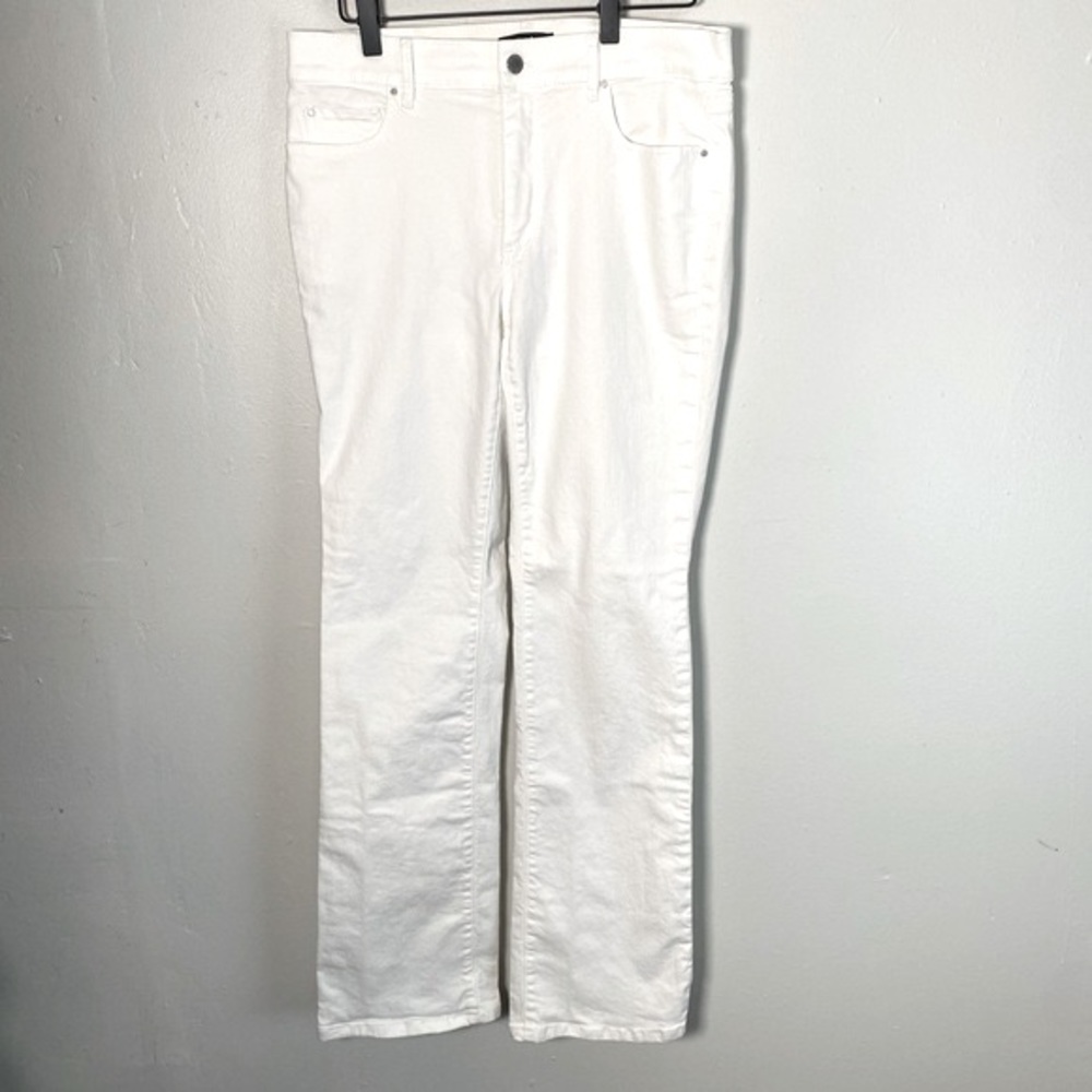 Ann Taylor the Slim Boot White Denim Jeans Size 6